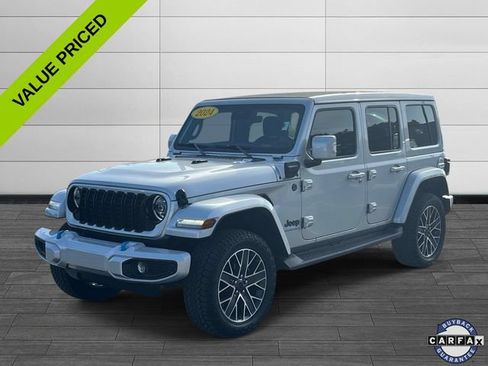 Used 2024 Jeep Wrangler High Altitude AWD/4WD image 7