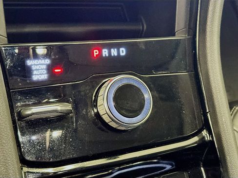 Used 2023 Jeep Grand Cherokee Limited image 25