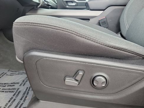 Used 2022 RAM 1500 Big Horn RWD image 12