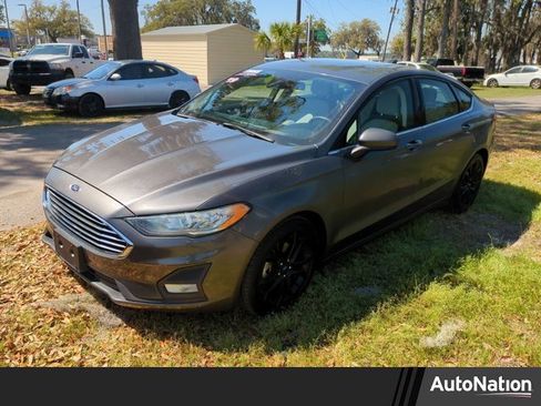 Used 2019 Ford Fusion SE w/ Equipment Group 151A image 1