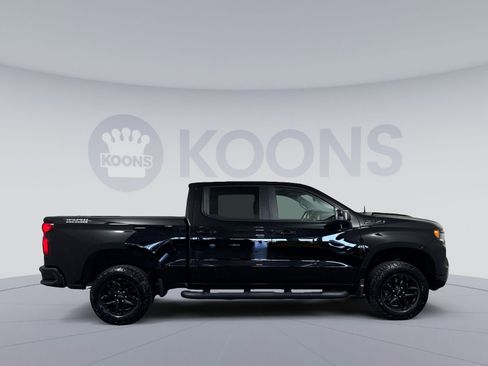 Used 2024 Chevrolet Silverado 1500 LT Trail Boss w/ LT Trail Boss Premium Package AWD/4WD image 8