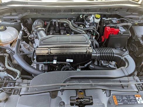 Used 2024 Ford Escape ST-Line image 30