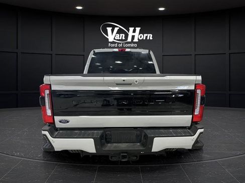Used 2026 Ford F250 Platinum AWD/4WD image 7