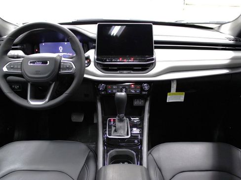 New 2026 Jeep Compass Limited w/ Sun, Sound & Navigation Group image 9