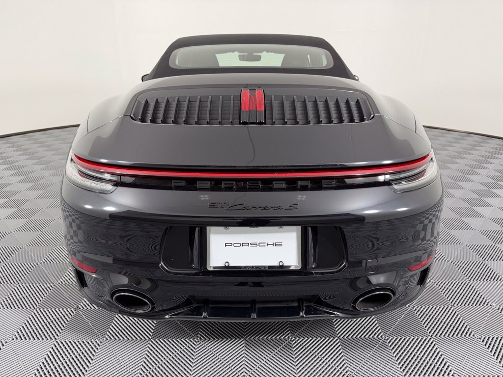 Certified 2022 Porsche 911 Carrera S RWD image 17