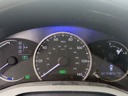 Used 2014 Lexus CT 200h FWD image 9