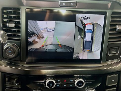 New 2026 Ford F350 Lariat w/ Black Appearance Package image 21