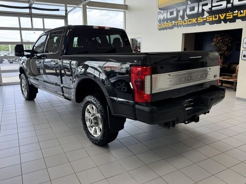 Used 2019 Ford F350 Platinum w/ Platinum Ultimate Package AWD/4WD image 2