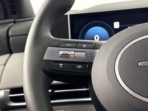 New 2026 Hyundai Tucson Limited image 24