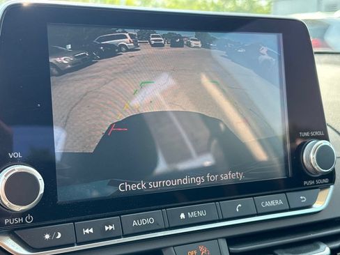 Used 2019 Nissan Altima 2.5 S FWD image 24