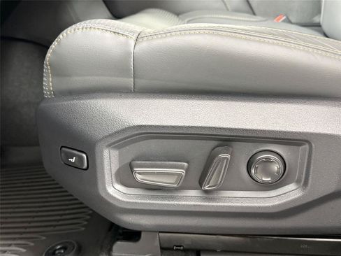 Certified 2026 Toyota Sequoia Capstone AWD/4WD image 31