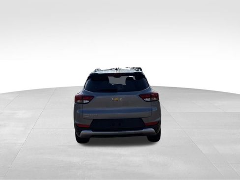 Used 2023 Chevrolet TrailBlazer LT w/ Convenience Package image 8