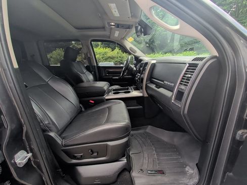 Used 2018 RAM 2500 Laramie w/ Convenience Group AWD/4WD image 15