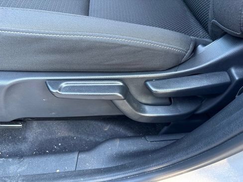 Used 2022 Honda HR-V EX image 18