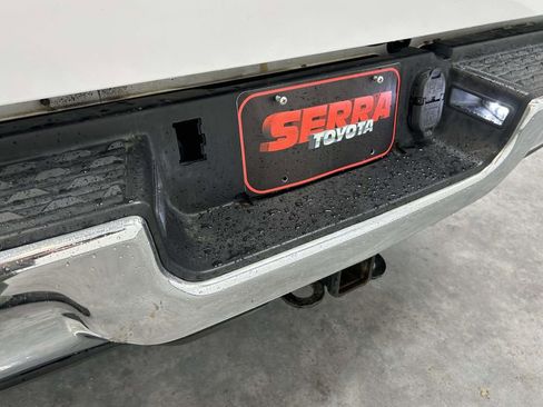 Used 2024 RAM 2500 Big Horn AWD/4WD image 12