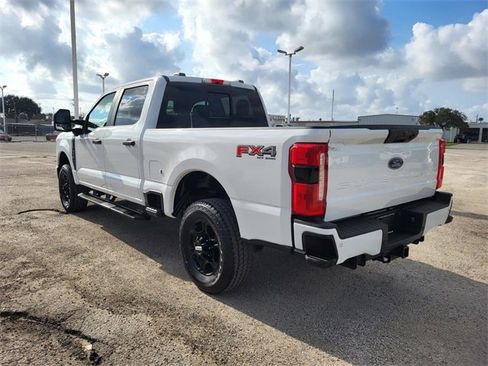 Used 2023 Ford F250 XL w/ STX Appearance Package image 13