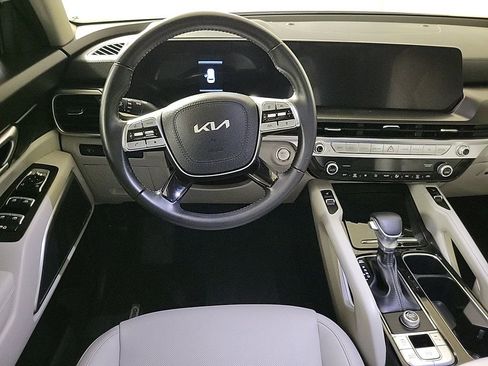 Used 2023 Kia Telluride S w/ S Sunroof Package image 18