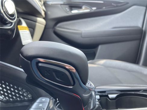 New 2026 Chevrolet TrailBlazer LT w/ Convenience Package image 19