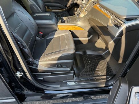 Used 2017 GMC Yukon XL Denali w/ Open Road Package image 43