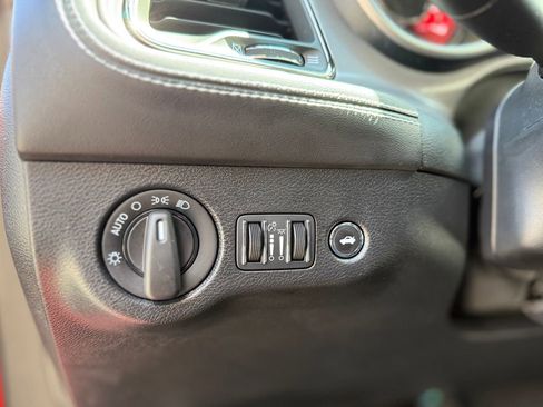 Used 2023 Dodge Challenger SRT Hellcat w/ Driver Convenience Group RWD image 23