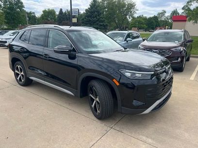 New 2026 Volkswagen Tiguan SE