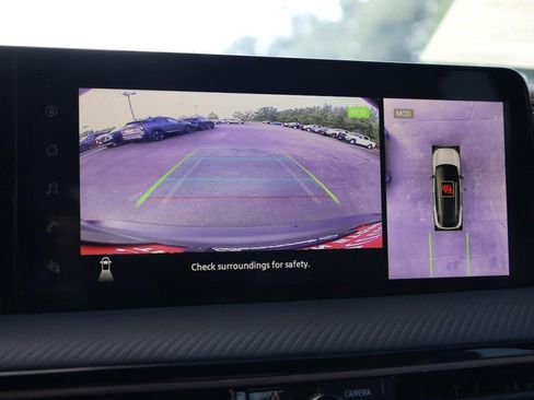 New 2025 Nissan Kicks SR image 14