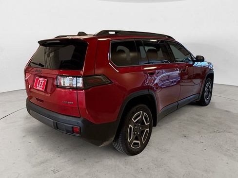 New 2026 Jeep Cherokee Laredo image 6
