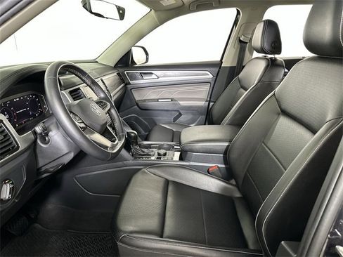 Used 2022 Volkswagen Atlas SE image 20