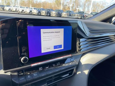 New 2026 Toyota Camry SE image 38