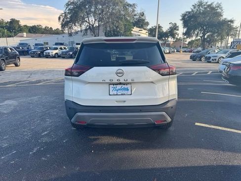 Used 2023 Nissan Rogue S FWD image 4