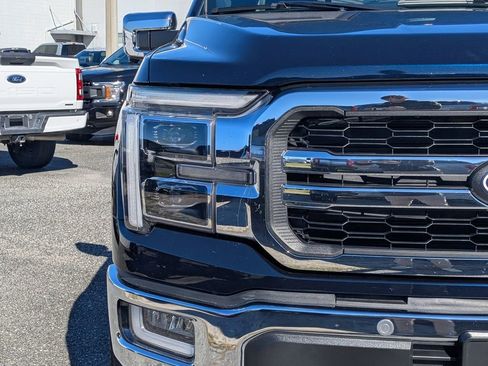 Used 2024 Ford F150 Lariat w/ FX4 Off-Road Package image 6