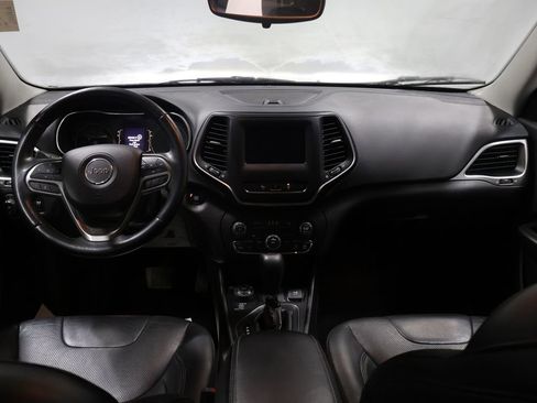 Used 2021 Jeep Cherokee Latitude Lux w/ Trailer Tow Group image 23