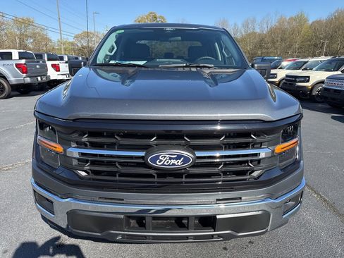New 2026 Ford F150 XLT w/ XLT Chrome Appearance Package RWD image 29