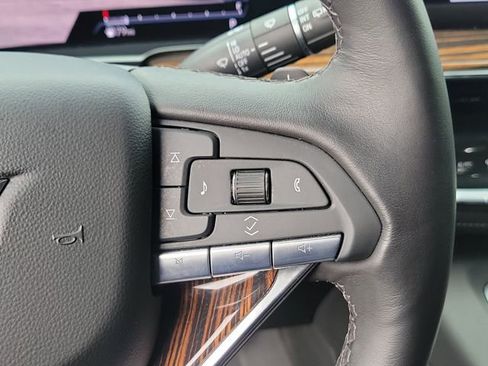 Used 2024 Cadillac Escalade ESV Luxury w/ LPO, Floor Liner Package image 27