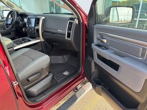 Used 2017 RAM 1500 Big Horn AWD/4WD image 5
