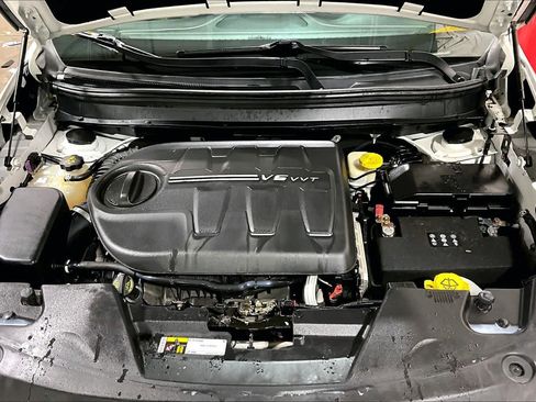 Used 2015 Jeep Cherokee Limited image 32