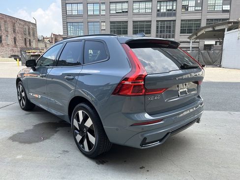 Certified 2024 Volvo XC60 T8 Plus w/ Climate Package image 8