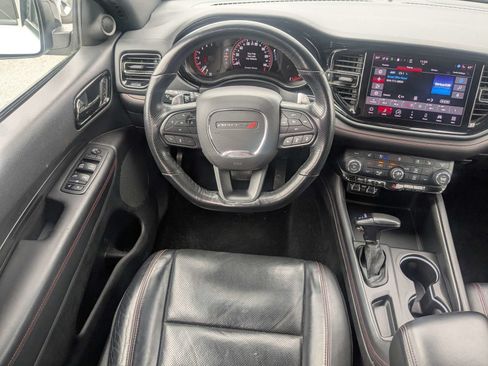 Used 2024 Dodge Durango GT RWD image 16