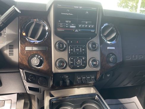 Used 2016 Ford F350 Platinum image 26