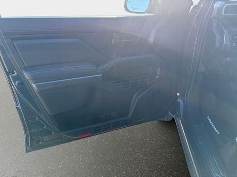 New 2025 Toyota Tacoma SR5 image 9