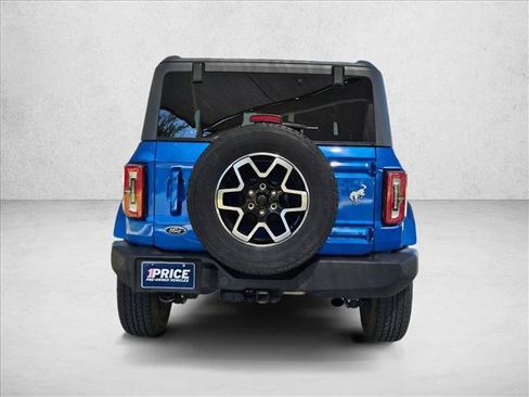 Used 2023 Ford Bronco Outer Banks AWD/4WD image 6