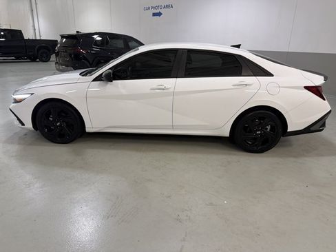 Used 2026 Hyundai Elantra Sport FWD image 5