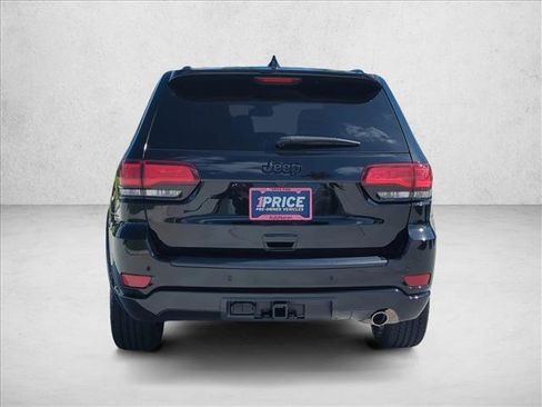 Used 2022 Jeep Grand Cherokee Laredo X RWD image 7