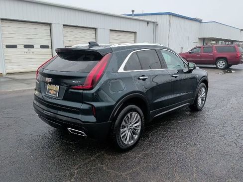 Used 2024 Cadillac XT4 Premium Luxury image 5