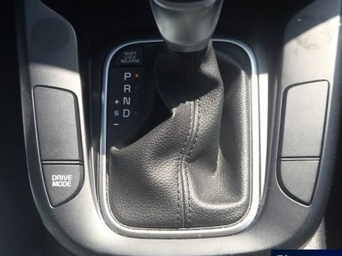 Used 2024 Kia Soul LX w/ Option Group 015 FWD image 30