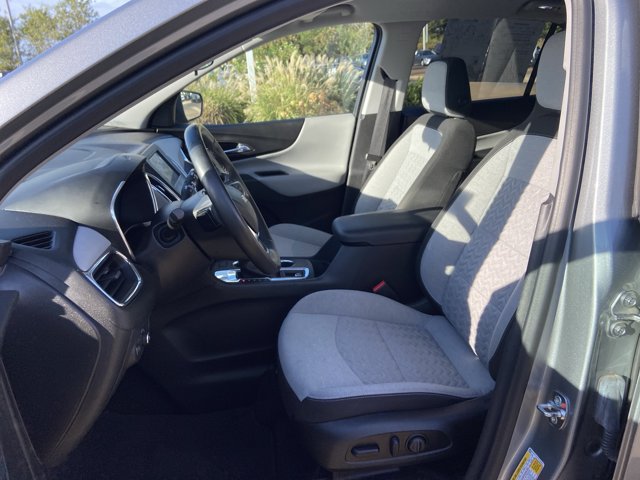 Used 2023 Chevrolet Equinox LT w/ Driver Convenience Package FWD image 18