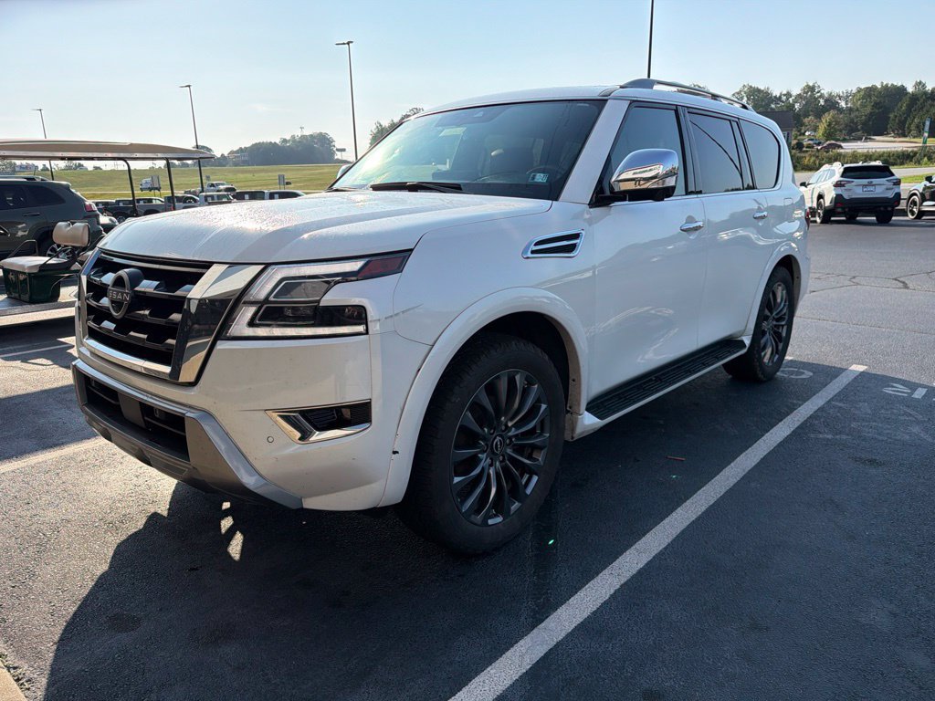 Used 2023 Nissan Armada Platinum w/ Captain's Chairs Package AWD/4WD image 3