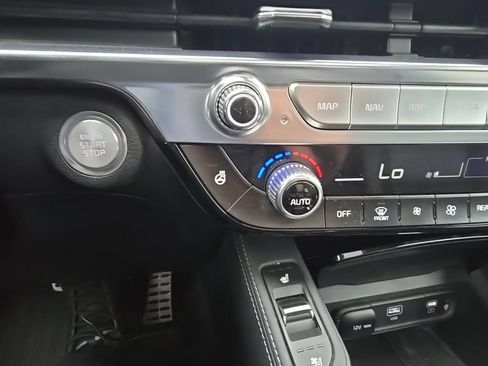 Used 2024 Kia Telluride SX w/ Towing Package AWD/4WD image 23