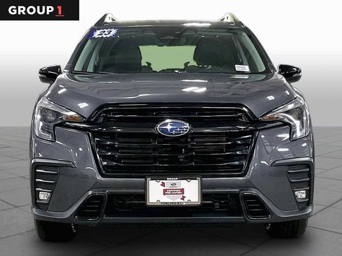 Used 2023 Subaru Ascent Onyx Edition AWD/4WD image 4