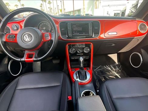 Used 2017 Volkswagen Beetle 1.8T SE image 16